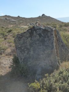 Fotos de M-10 tomadas de distintas direcciones. M-10 corresponde a la estrella Maya en las Pleyades (Figuras 29-31). Foto de julio 2016.